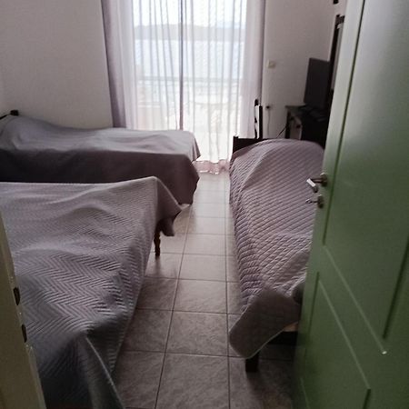 Sailors Apartments Perigiali 니드리 외부 사진