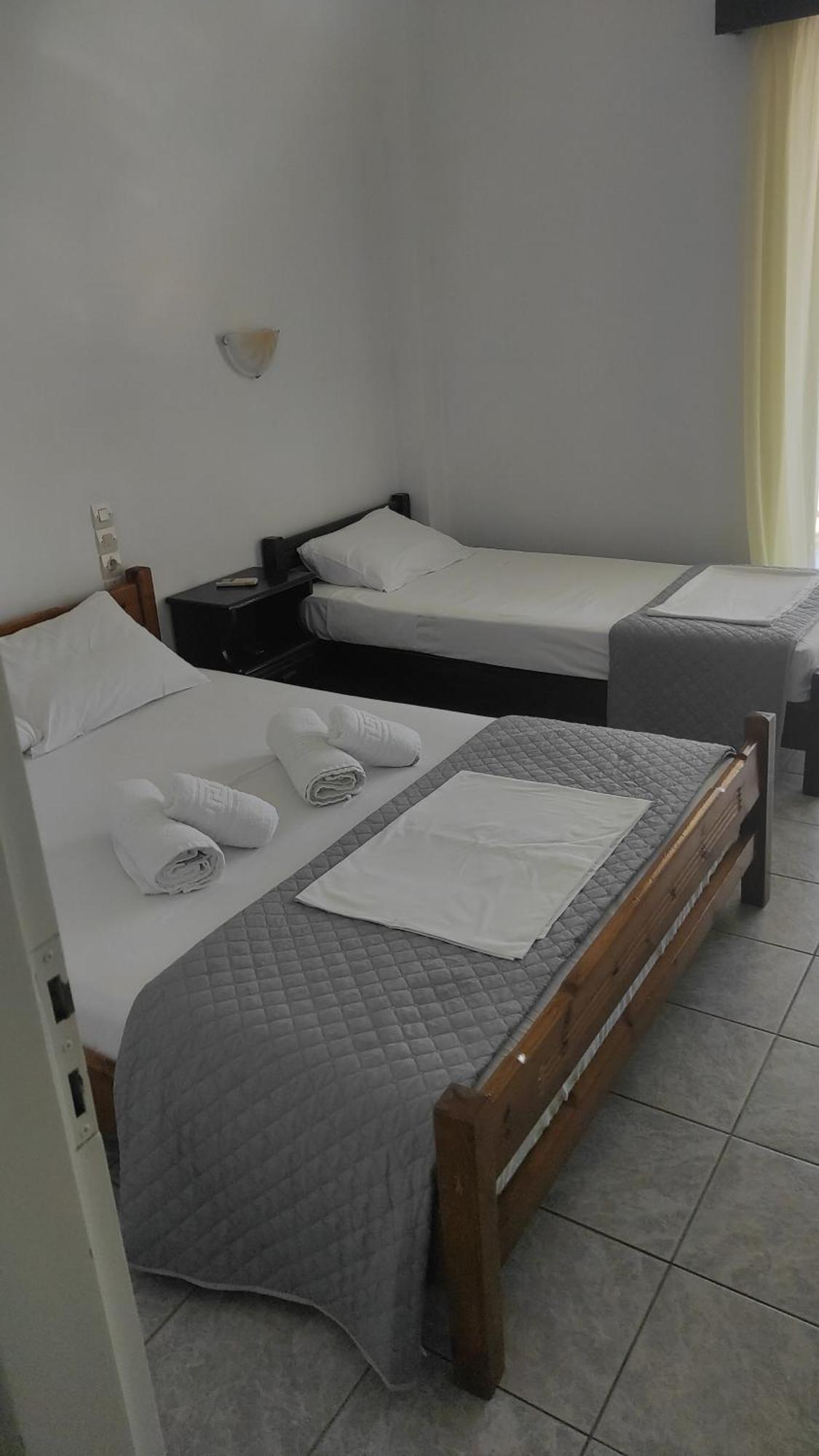 Sailors Apartments Perigiali 니드리 외부 사진
