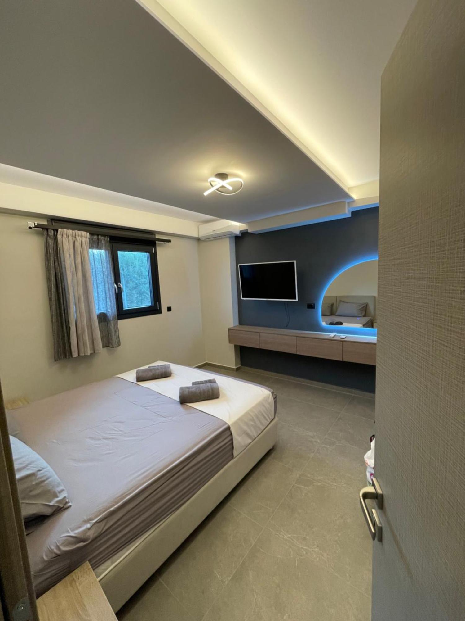 Sailors Apartments Perigiali 니드리 외부 사진