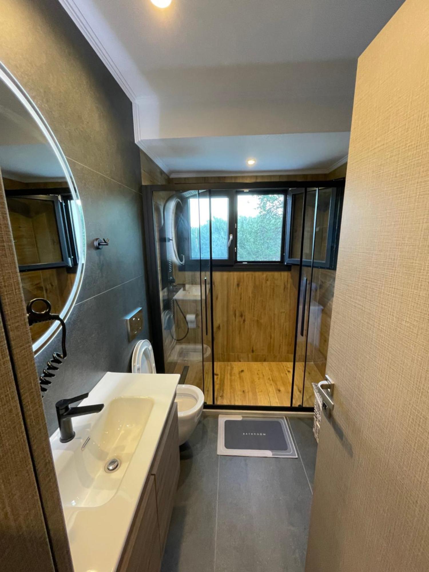 Sailors Apartments Perigiali 니드리 외부 사진