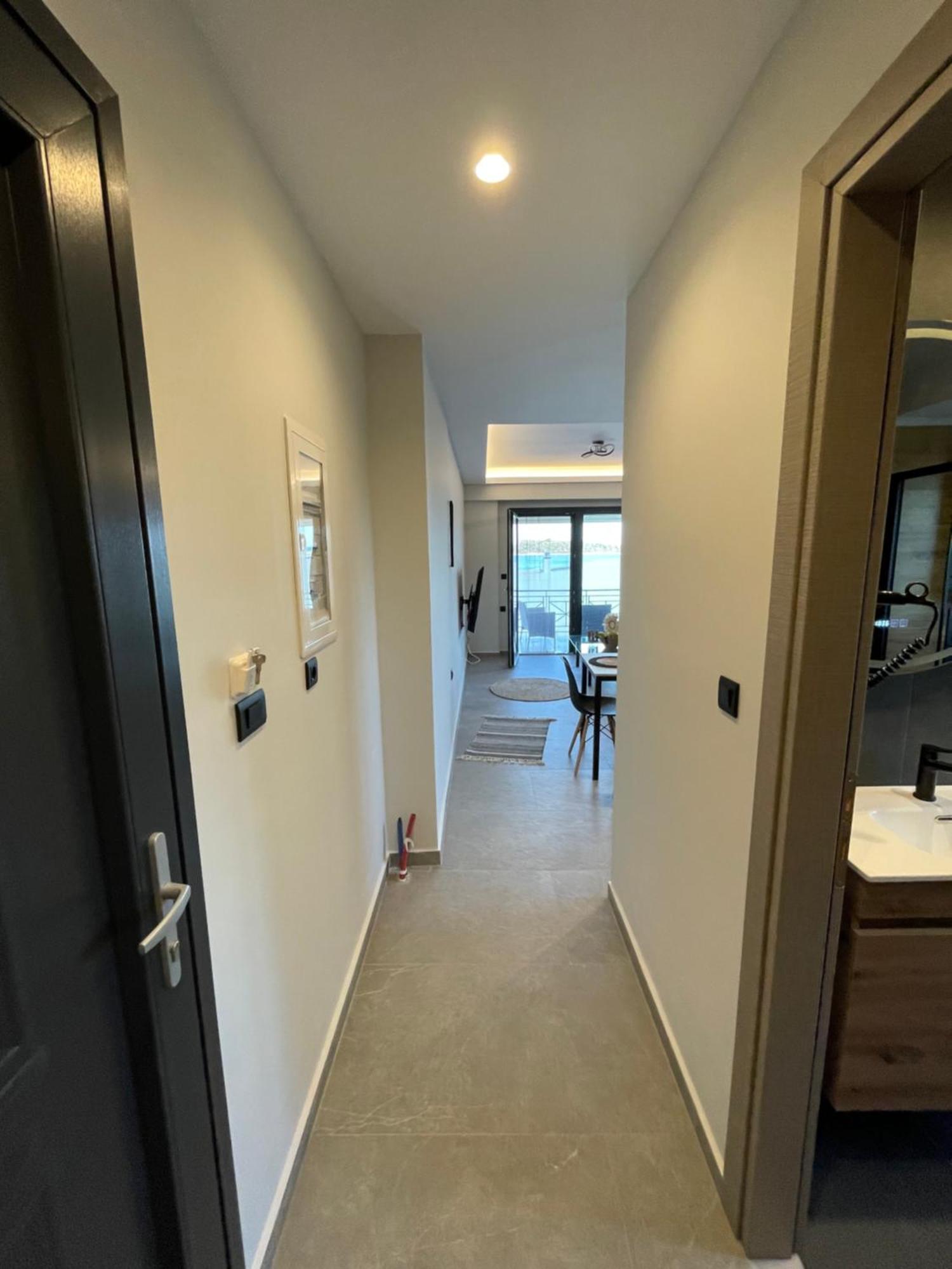 Sailors Apartments Perigiali 니드리 외부 사진