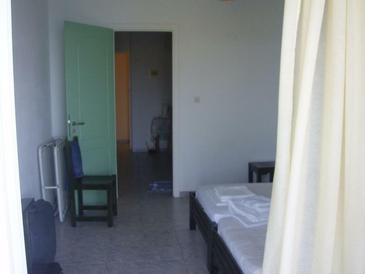 Sailors Apartments Perigiali 니드리 외부 사진